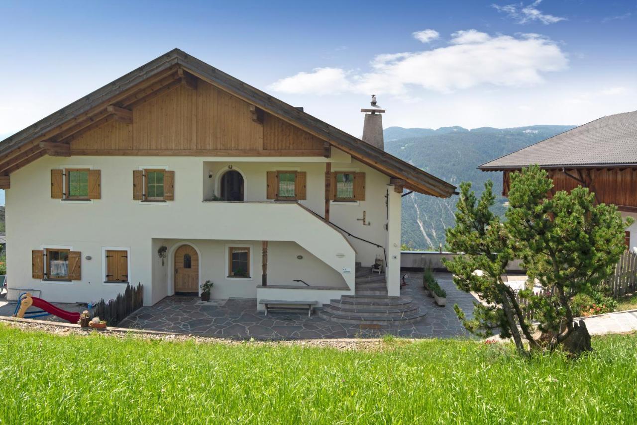 フィエーStinerhof Schlernblickアパートメント エクステリア 写真